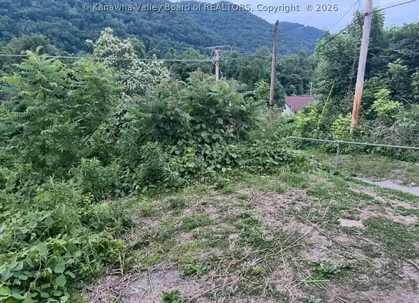520 Church Hill Drive, Charleston, WV 25314