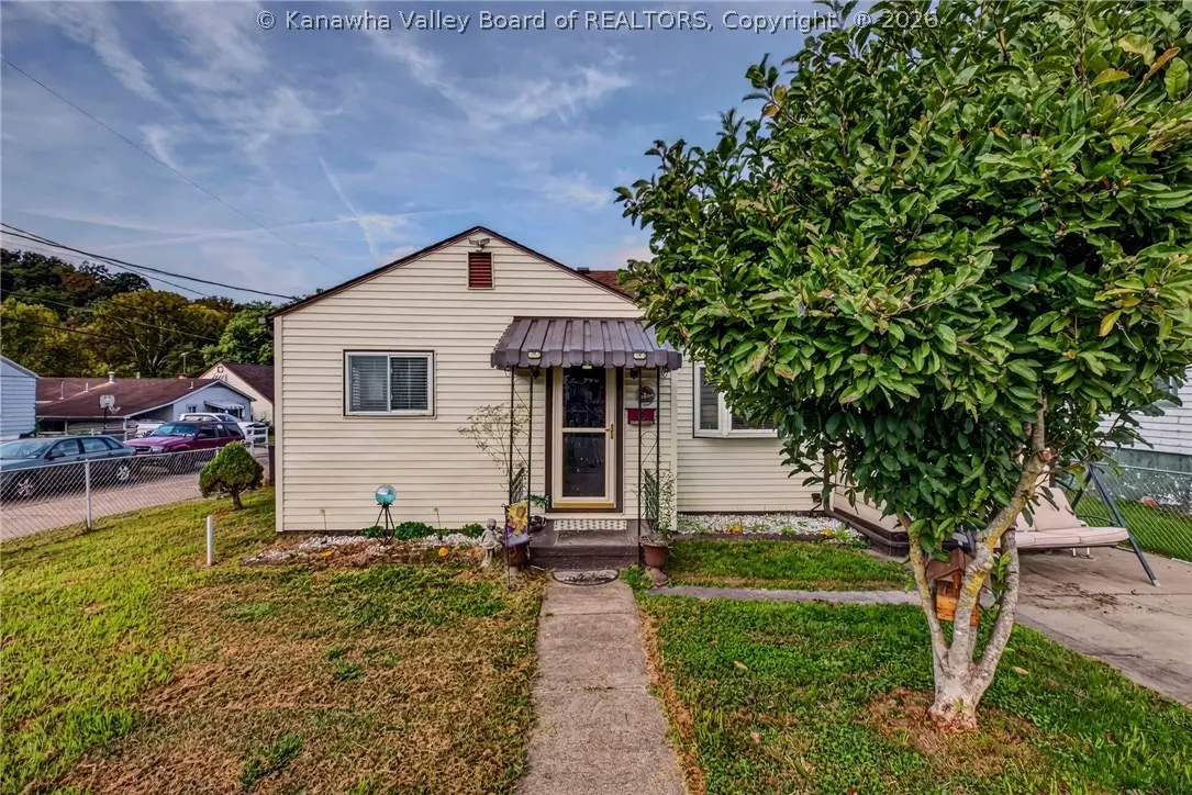 101 Bailes Drive, Nitro, WV 25143 - #1