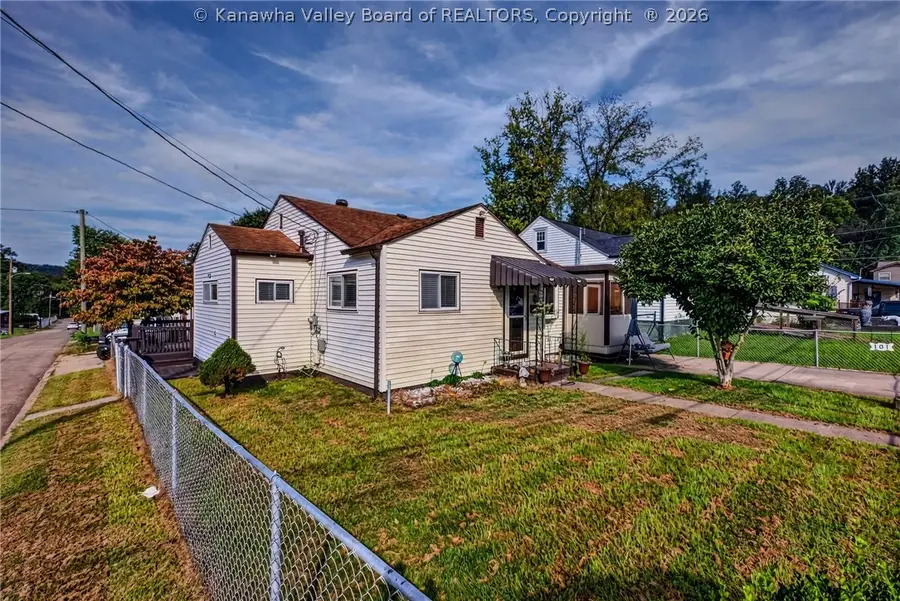 101 Bailes Drive, Nitro, WV 25143 - #2