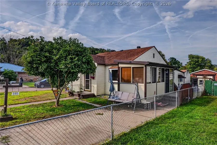101 Bailes Drive, Nitro, WV 25143 - #3