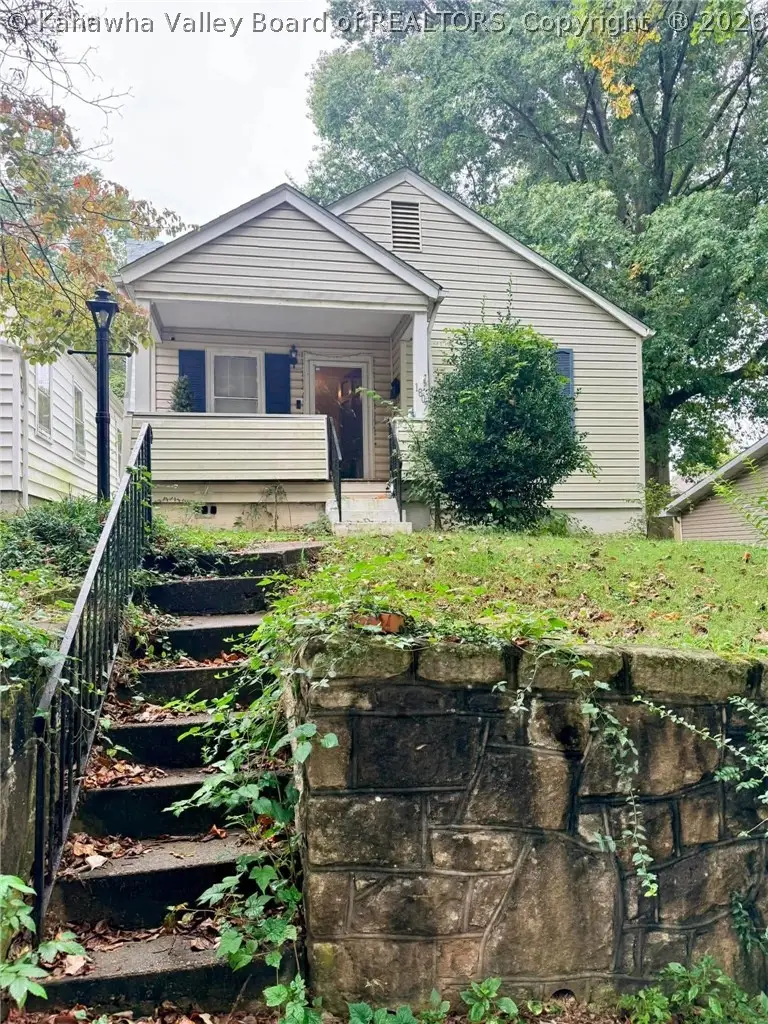 1807 Woodmont Road, Huntington, WV 25701 - #1