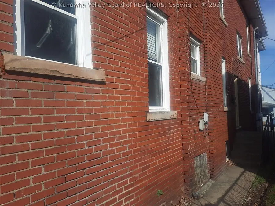 611 Grant Street, Charleston, WV 25302 - #3