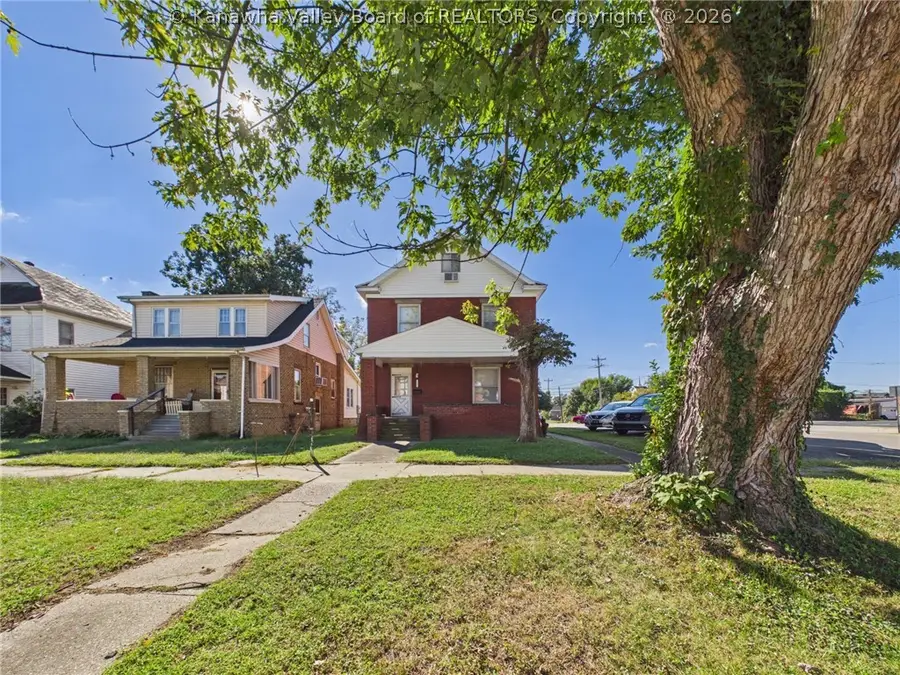 2605 1st Avenue, Huntington, WV 25702 - #2