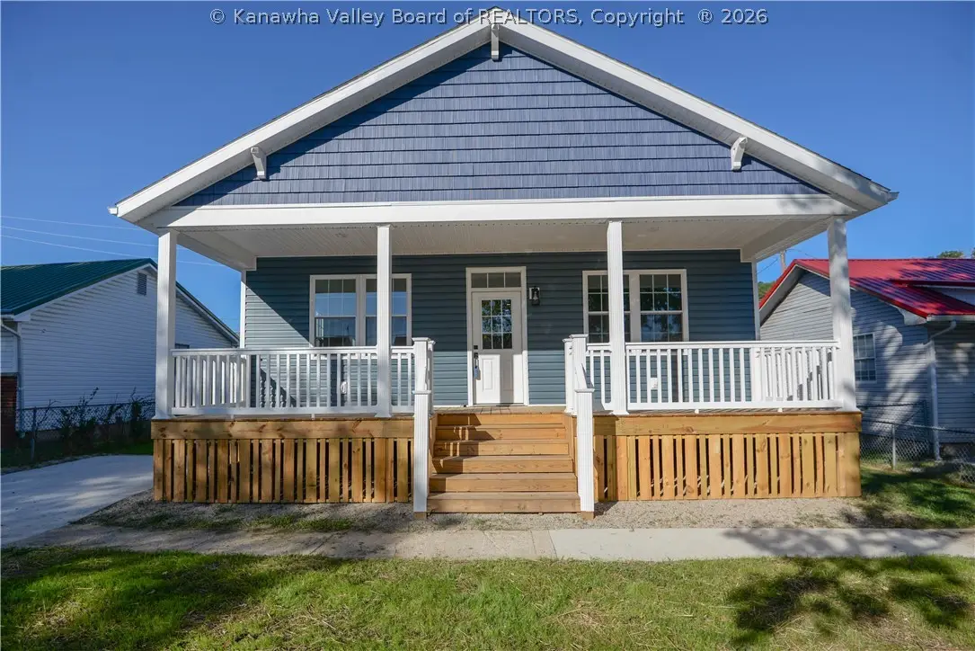 3911 39th Street, Nitro, WV 25143 - #1