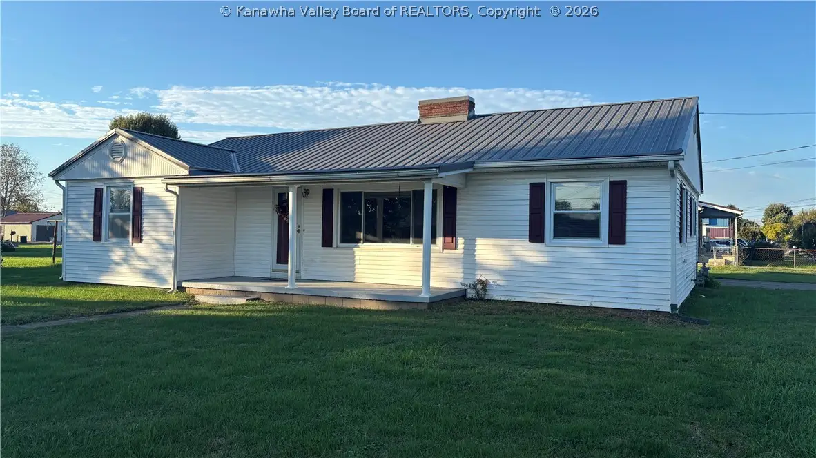 3207 Franklin Avenue, Point Pleasant, WV 25550 - #1