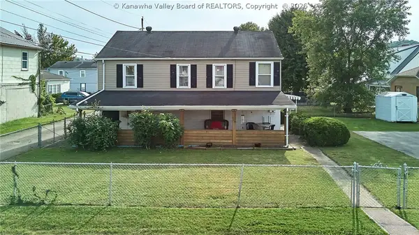 438 1/2 17th Street, Dunbar, WV 25064