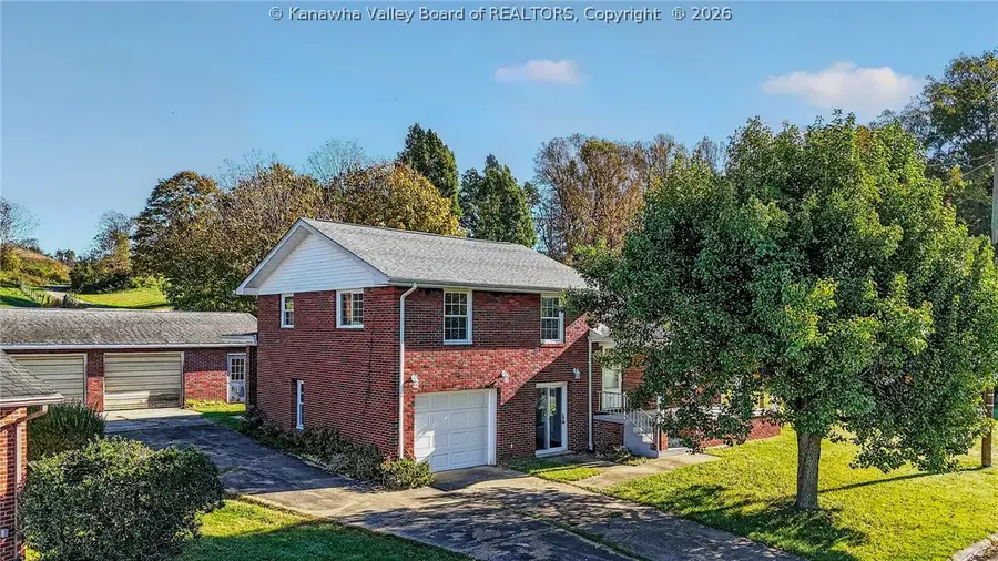 1403 Meadowbrook Drive, Point Pleasant, WV 25550 - #2