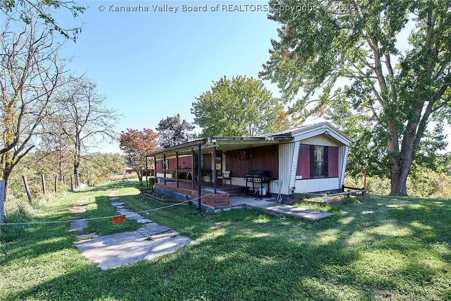 553 Long Ridge Road, Walton, WV 25286 - #2
