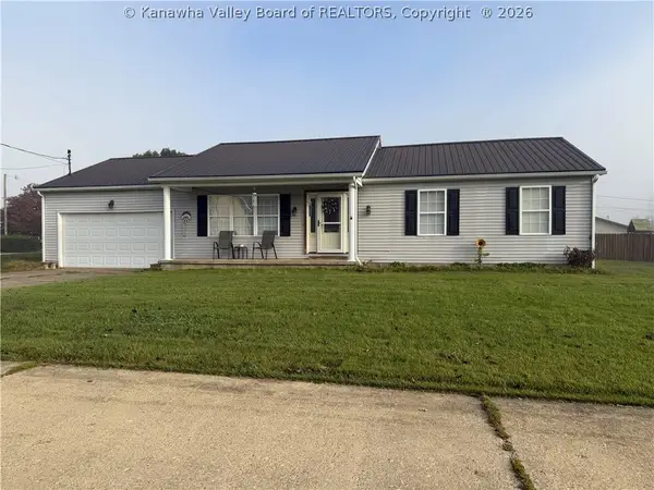 473 Hawthorne Lane, Point Pleasant, WV 25550