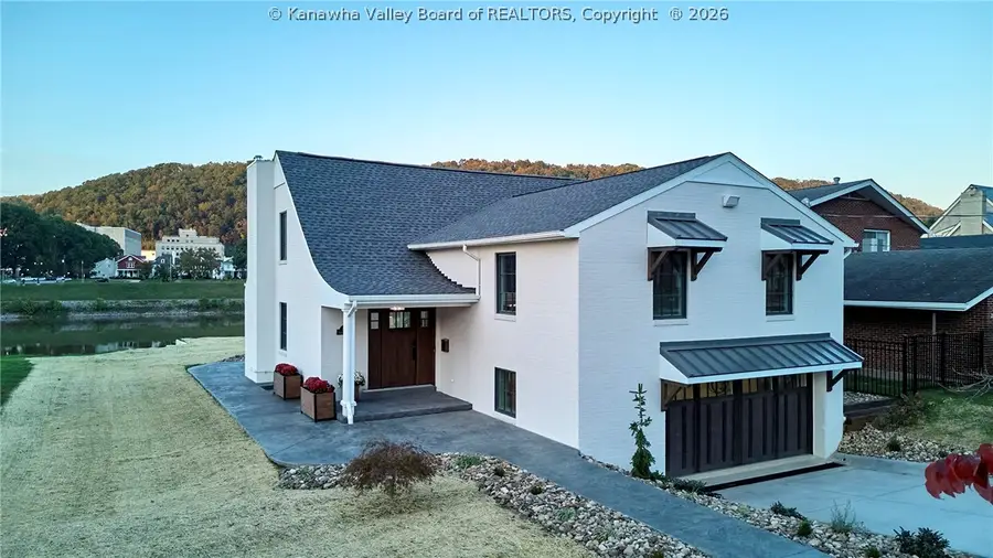 2612 Kanawha Avenue Se, Charleston, WV 25304 - #3