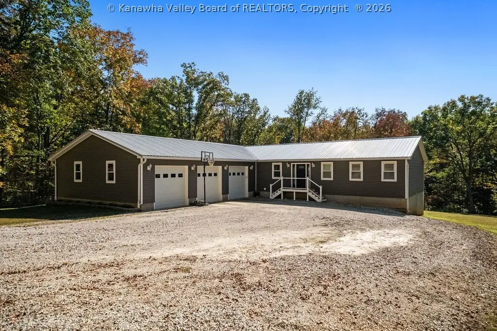 596 Mount Zion Road, Fraziers Bottom, WV 25082 - #1