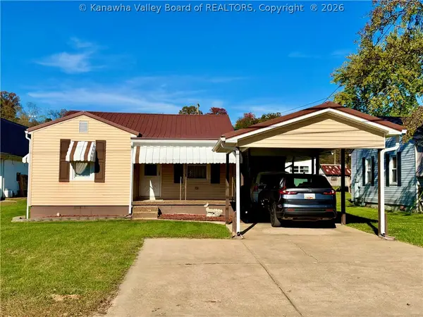 356 3rd Ave, Ripley, WV 25271