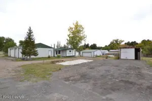 515 Nefsy Ave, Osage, WY 82723