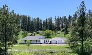 42 Spring Creek Road, Carlile, WY 82721