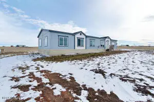 194 Robinson Rd, Moorcroft, WY 82721 - Image #2