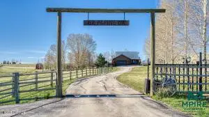 62 Alpine Dr, Gillette, WY 82718