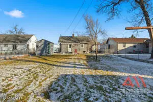 402 S Brooks Ave, Gillette, WY 82716 - Image #3