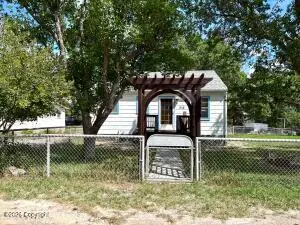 648 Sackett, Osage, WY 82723