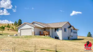 915 S 11th St S, Sundance, WY 82729 - #3