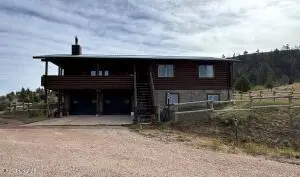 604 Douglas Rd, Sundance, WY 82729