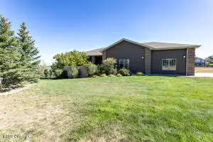 301 Fairway Dr, Gillette, WY 82718 - #2