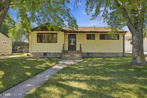1530 Gray, Newcastle, WY 82701 - #1