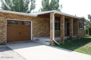 5304 Van Ripper St, Gillette, WY 82718