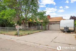 2604 Dogwood Ave, Gillette, WY 82718 - #2