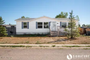 1704 Plumcreek Ave, Gillette, WY 82716