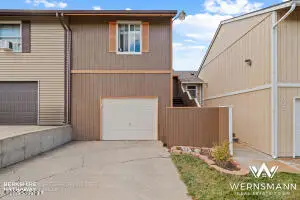 333 Westhills Loop, Gillette, WY 82718