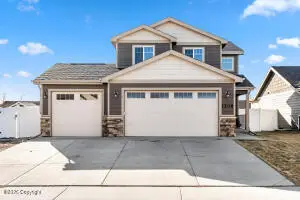 1208 Muscovy Dr, Gillette, WY 82718 - Image #2
