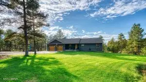 84 Boe Dr, Pine Haven, WY 82721