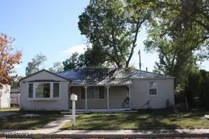 111 Bonnie Brae Ave, Newcastle, WY 82701 - #3