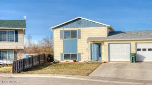 1906 Chestnut Cir W, Gillette, WY 82718