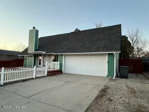 3304 Watsabaugh Dr, Gillette, WY 82718 - #2