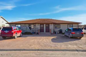 1211 Main St W, Newcastle, WY 82701