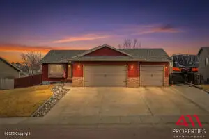 620 Arcadia Ave, Gillette, WY 82716 - #1