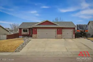 620 Arcadia Ave, Gillette, WY 82716 - #2