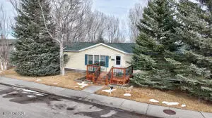1702 Helena Ave, Gillette, WY 82716 - #3