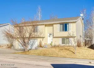 7101 Dietrich Ct, Gillette, WY 82718 - #1