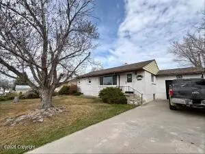 220 Highland, Newcastle, WY 82701 - #1