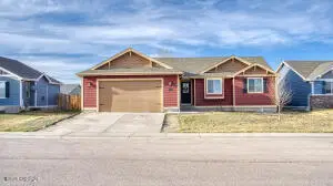 905 Sako Dr, Gillette, WY 82718 - #1