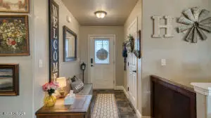 905 Sako Dr, Gillette, WY 82718 - #2