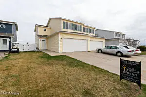 3801 Lunar Ave, Gillette, WY 82718