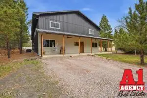 77 Sunburst Lane, Newcastle, WY 82701