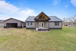 1715 Gray, Newcastle, WY 82701 - #1