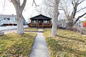904 Gillette Ave S, Gillette, WY 82716 - Image #1