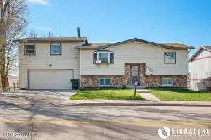 3203 Foothills, Gillette, WY 82716