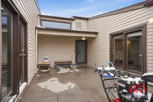 1128 E 9th St E, Gillette, WY 82716 - #3