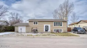 1308 Oshannon Dr, Gillette, WY 82716